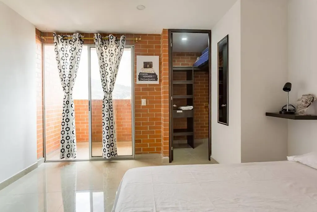 Large 3 Bedroom Condo Near Poblado W Free Parking Medellin