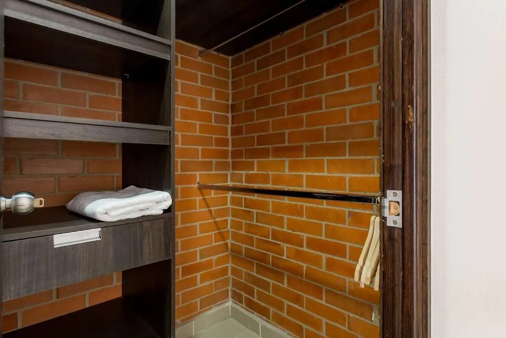 Apartment Large 3 Bedroom Condo Near Poblado W Free Parking Medellin